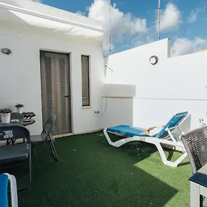 https://plaza-del-buen-suceso.es-andalucia.com