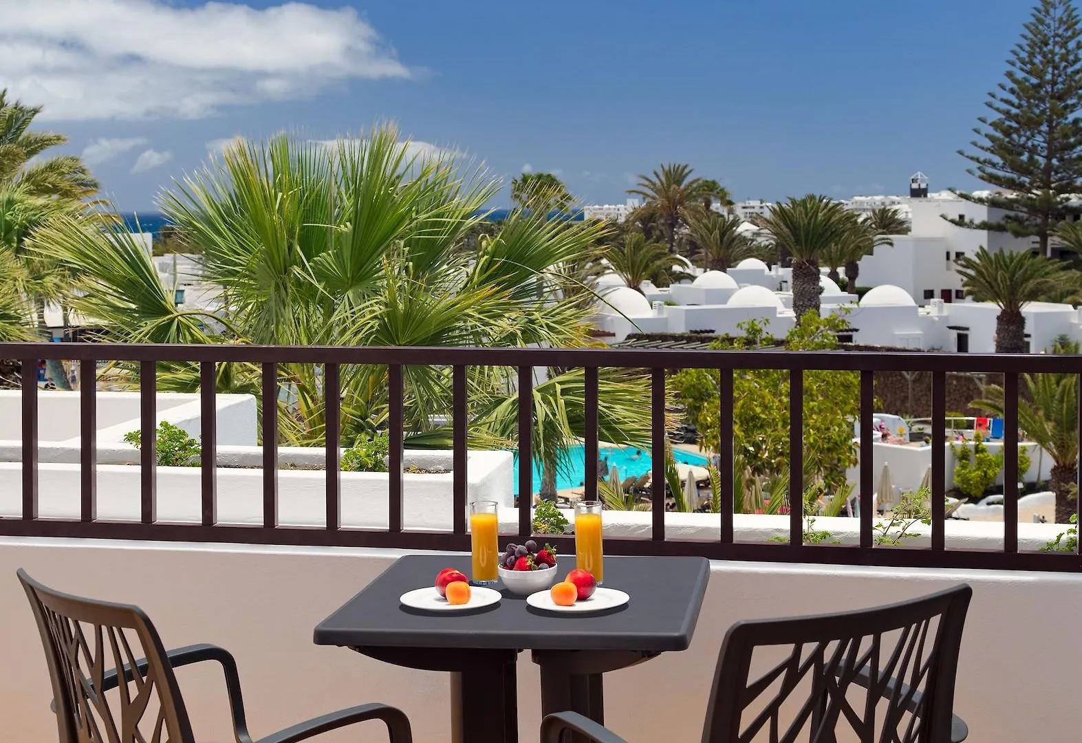 H10 Suites Lanzarote Gardens Costa Teguise 4*,